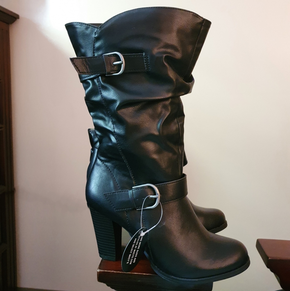 New black boots